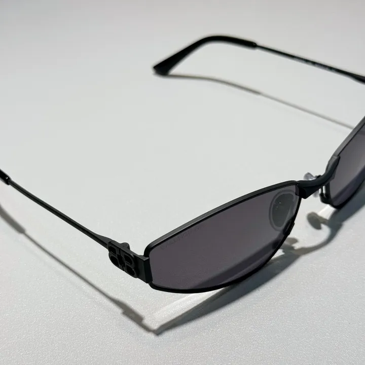 スーパーコピー バレンシアガ サングラス