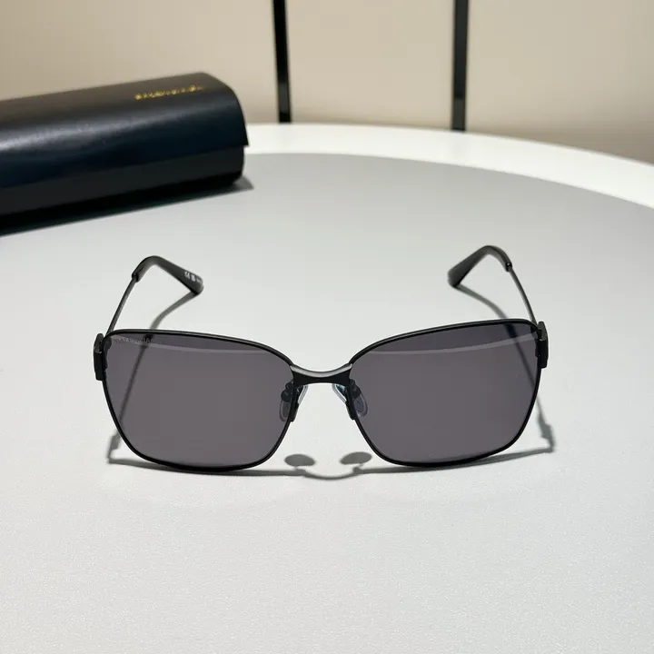 スーパーコピー バレンシアガ サングラス