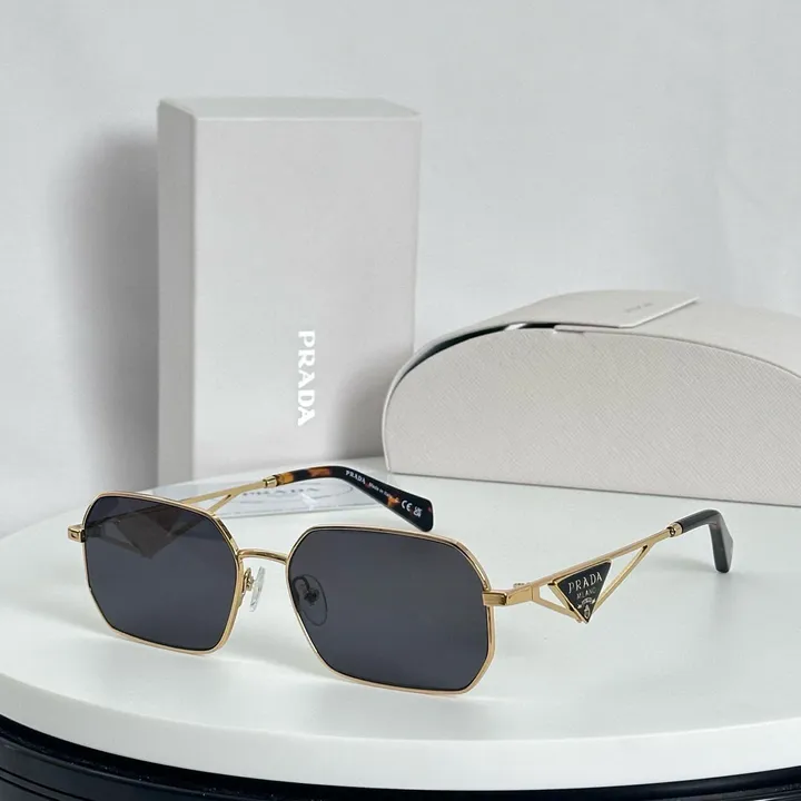 スーパーコピー プラダ サングラス