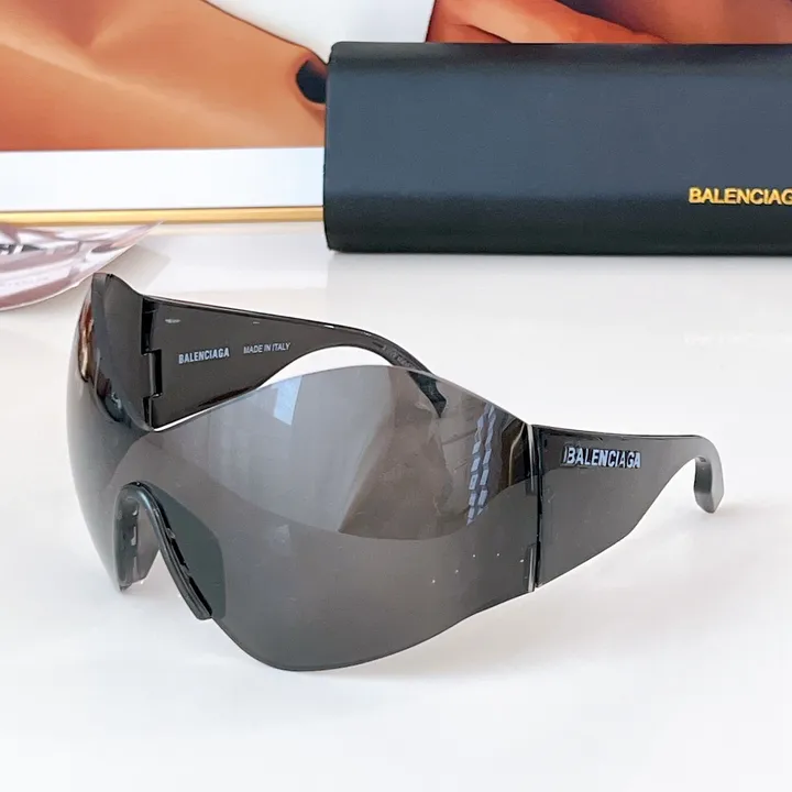 スーパーコピー バレンシアガ サングラス