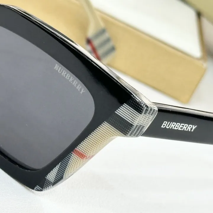 スーパーコピー バーバリー ス サングラス