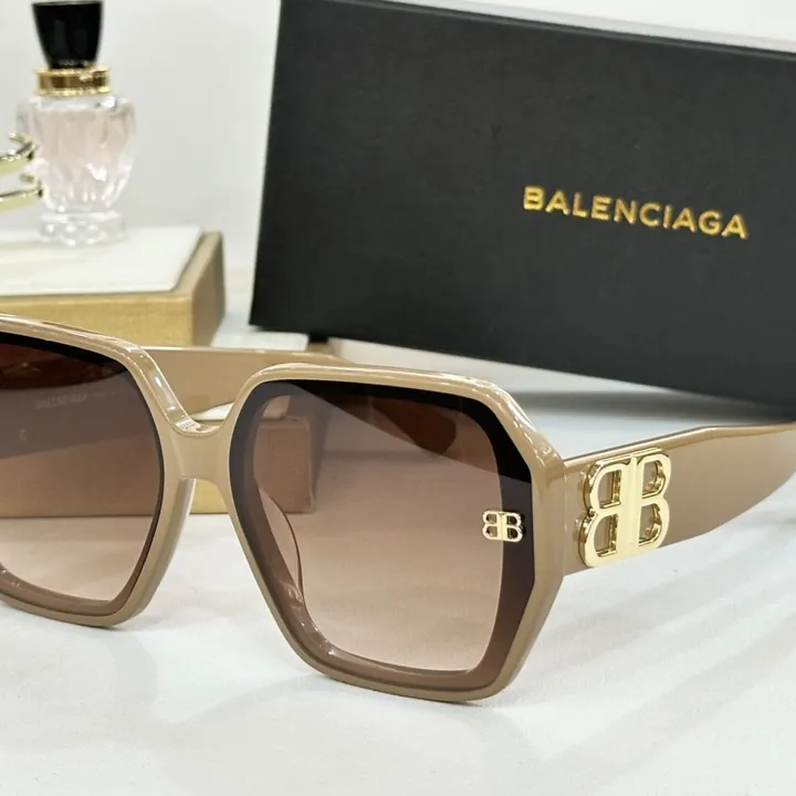 スーパーコピー バレンシアガ サングラス