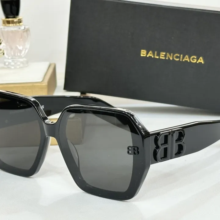 スーパーコピー バレンシアガ サングラス