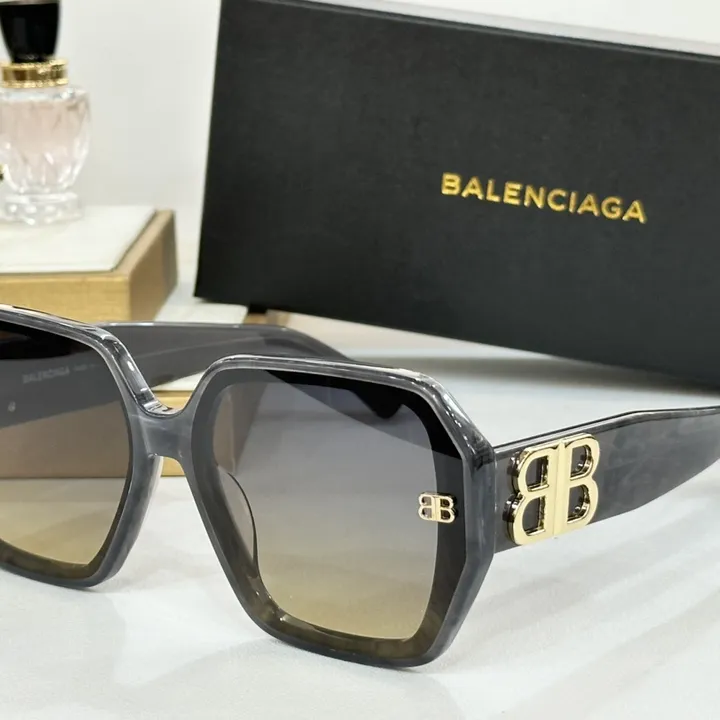 スーパーコピー バレンシアガ サングラス