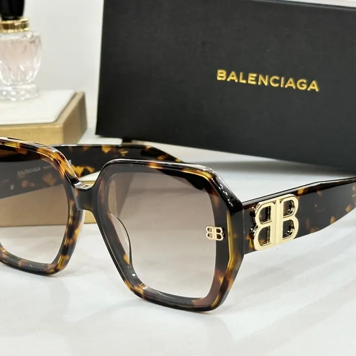 スーパーコピー バレンシアガ サングラス