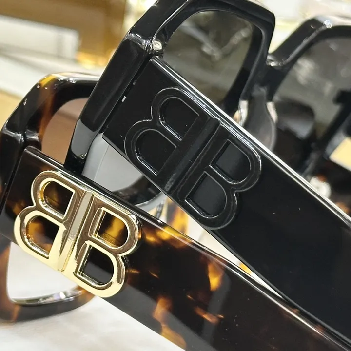 スーパーコピー バレンシアガ サングラス