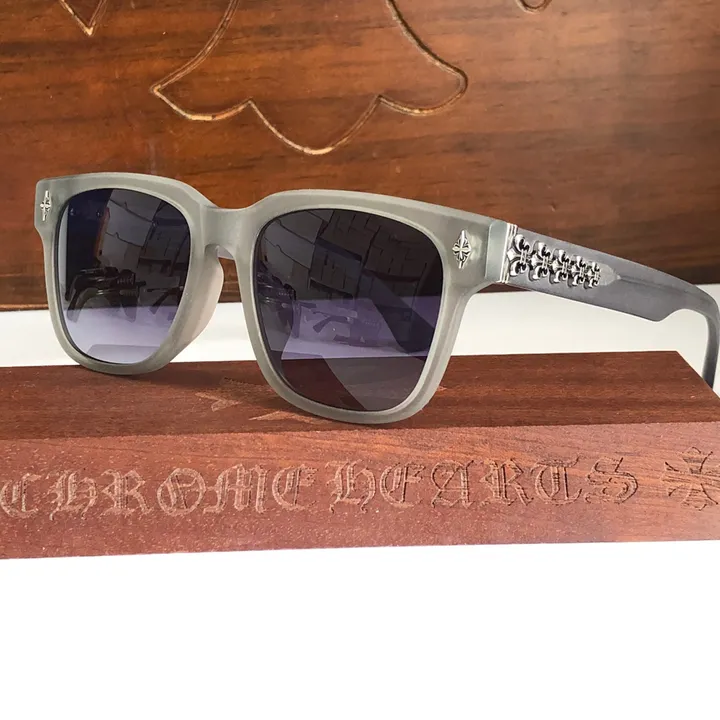 スーパーコピー フェンディ サングラス