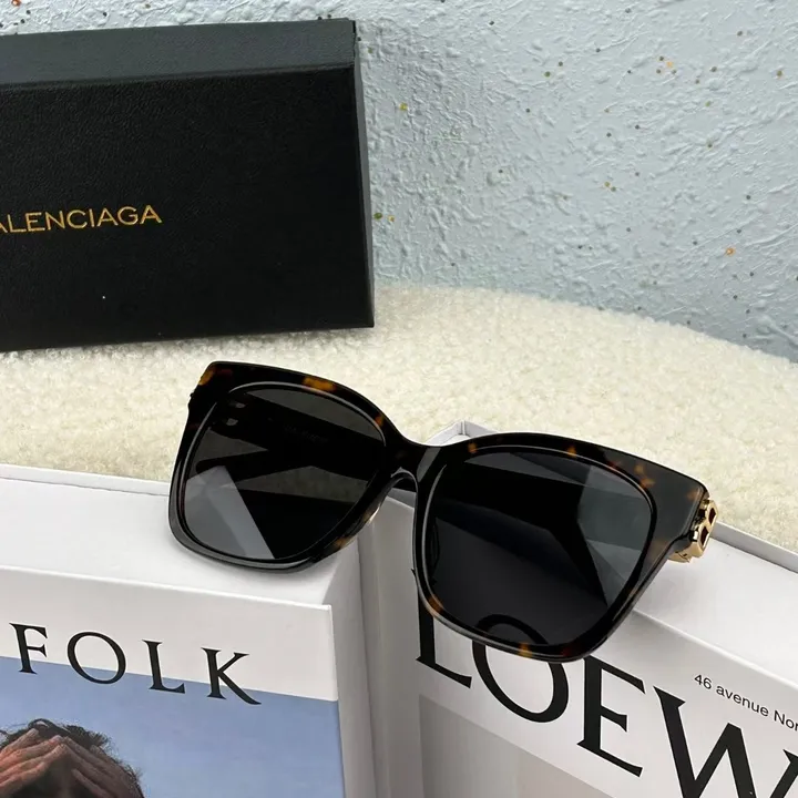 スーパーコピー バレンシアガ サングラス