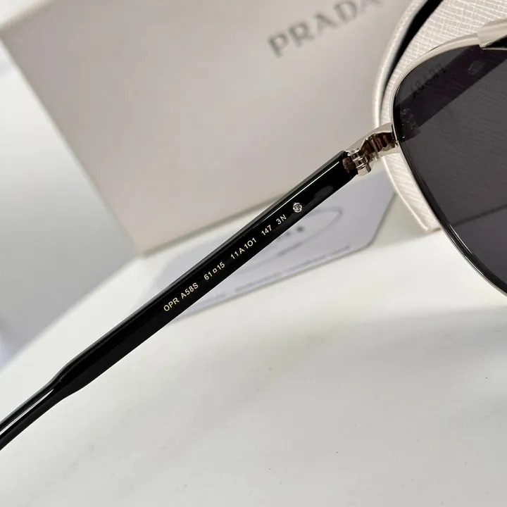 スーパーコピー プラダ サングラス