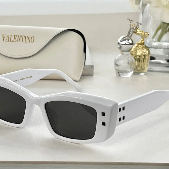 スーパーコピー ヴァレンティノ サングラス
