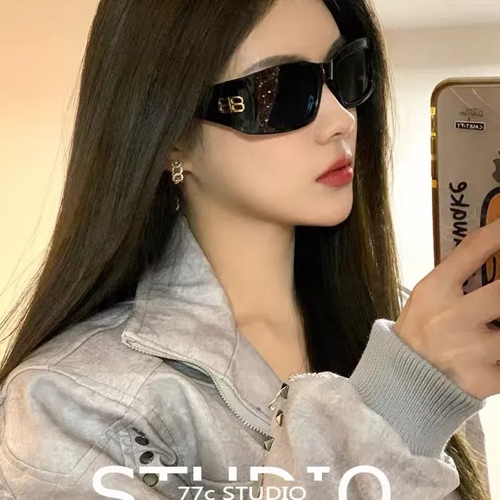 スーパーコピー バレンシアガ サングラス