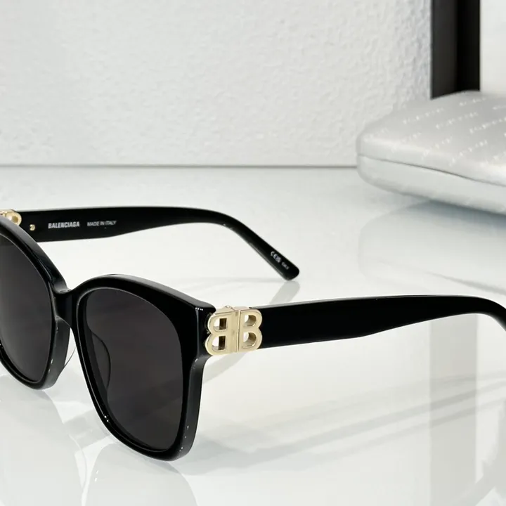 スーパーコピー バレンシアガ サングラス