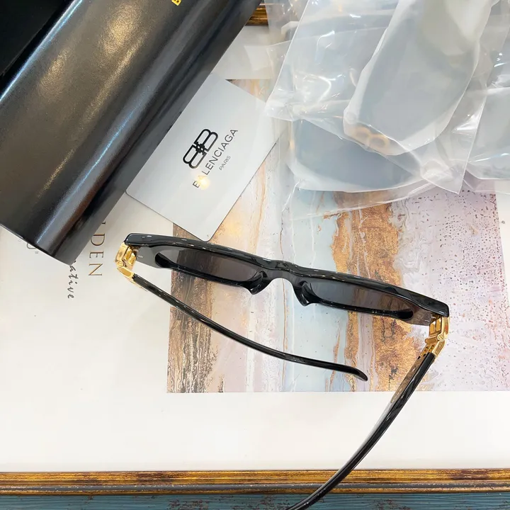 スーパーコピー バレンシアガ サングラス