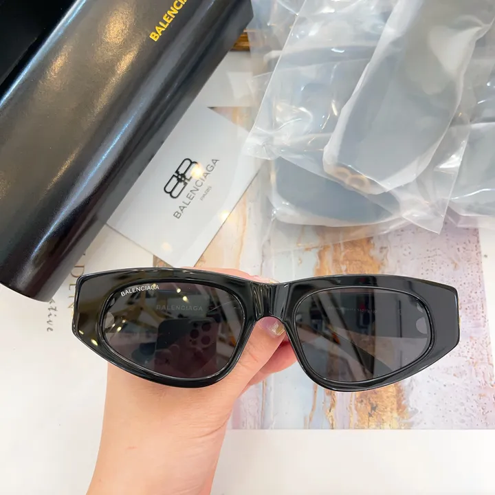 スーパーコピー バレンシアガ サングラス