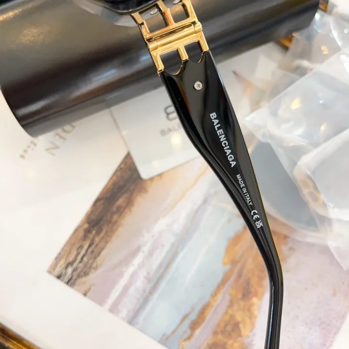 スーパーコピー バレンシアガ サングラス