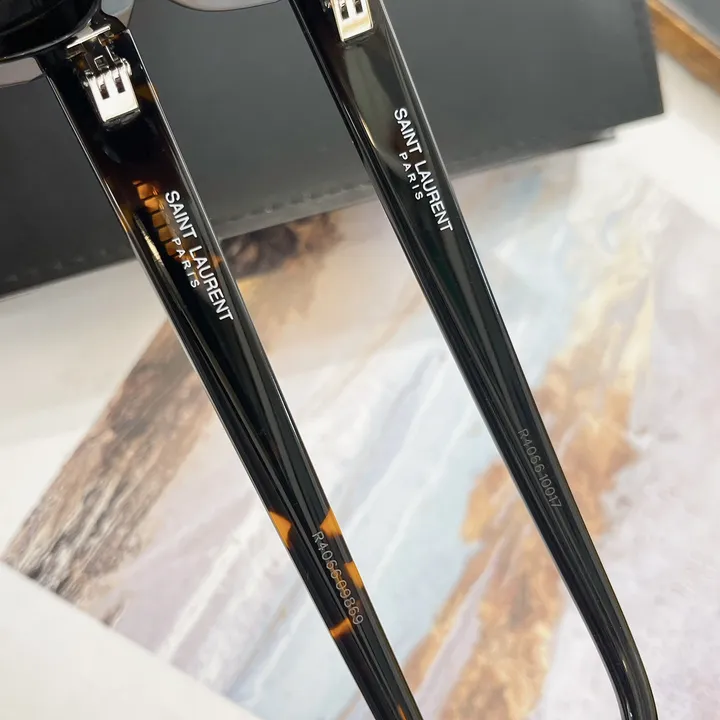 スーパーコピー ジバンシィ サングラス