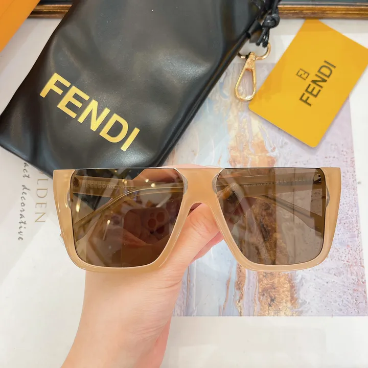 スーパーコピー フェンディ サングラス