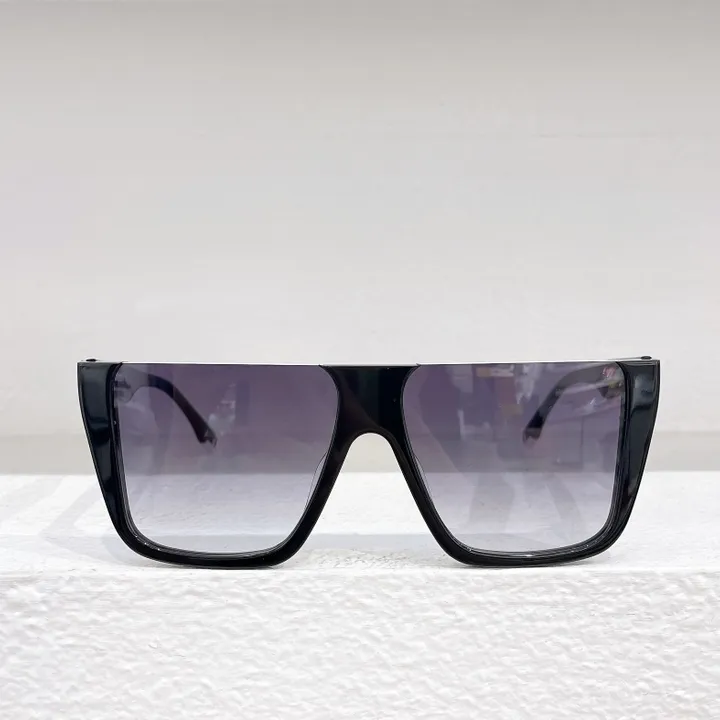 スーパーコピー フェンディ サングラス