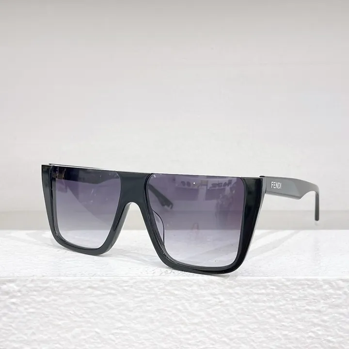 スーパーコピー フェンディ サングラス