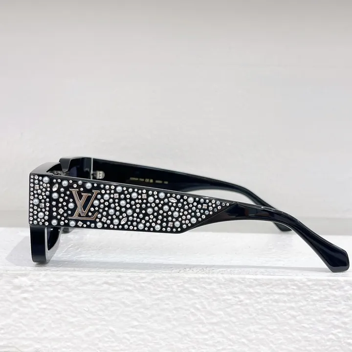 スーパーコピー ルイヴィトン サングラス
