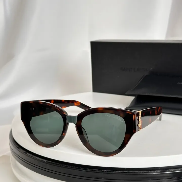 スーパーコピー ジバンシィ サングラス