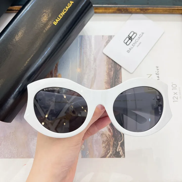 スーパーコピー バレンシアガ サングラス