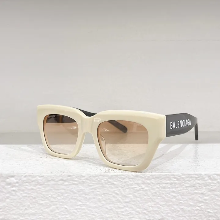 スーパーコピー バレンシアガ サングラス