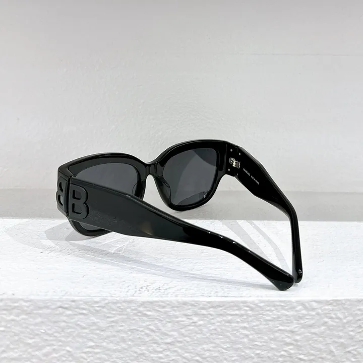 スーパーコピー バレンシアガ サングラス