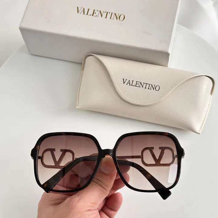 スーパーコピー ヴァレンティノ サングラス