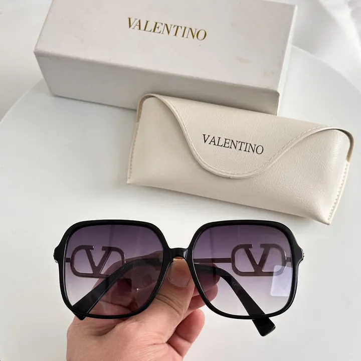 スーパーコピー ヴァレンティノ サングラス