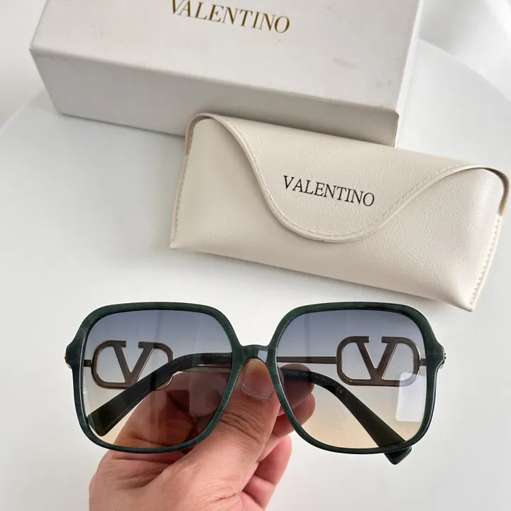 スーパーコピー ヴァレンティノ サングラス
