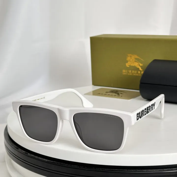 スーパーコピー バーバリー ス サングラス