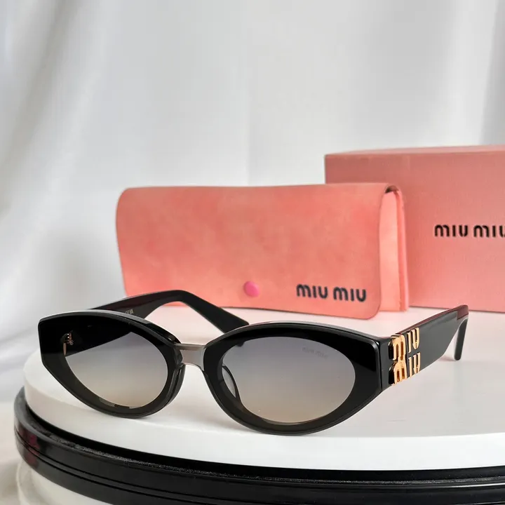 スーパーコピー ミュウミュウ サングラス