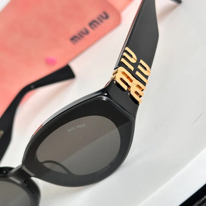 スーパーコピー ミュウミュウ サングラス