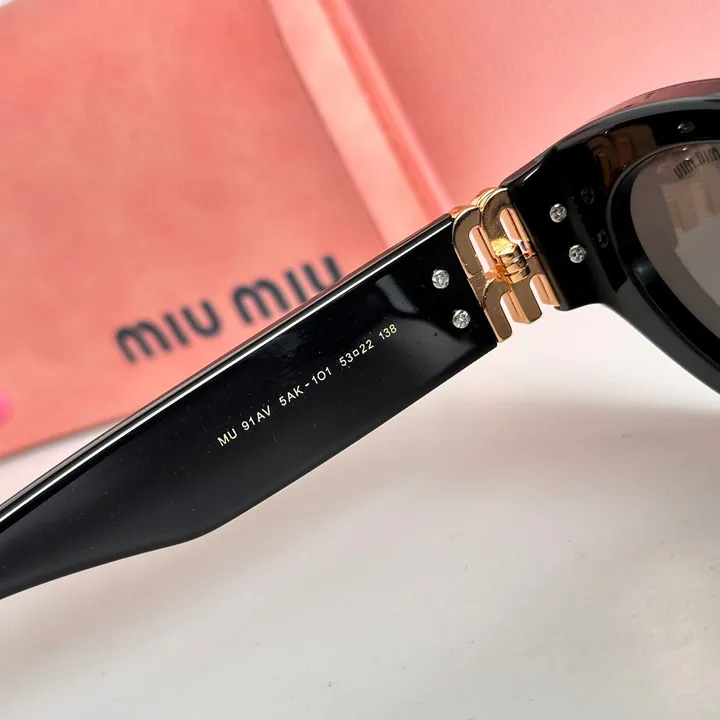 スーパーコピー ミュウミュウ サングラス