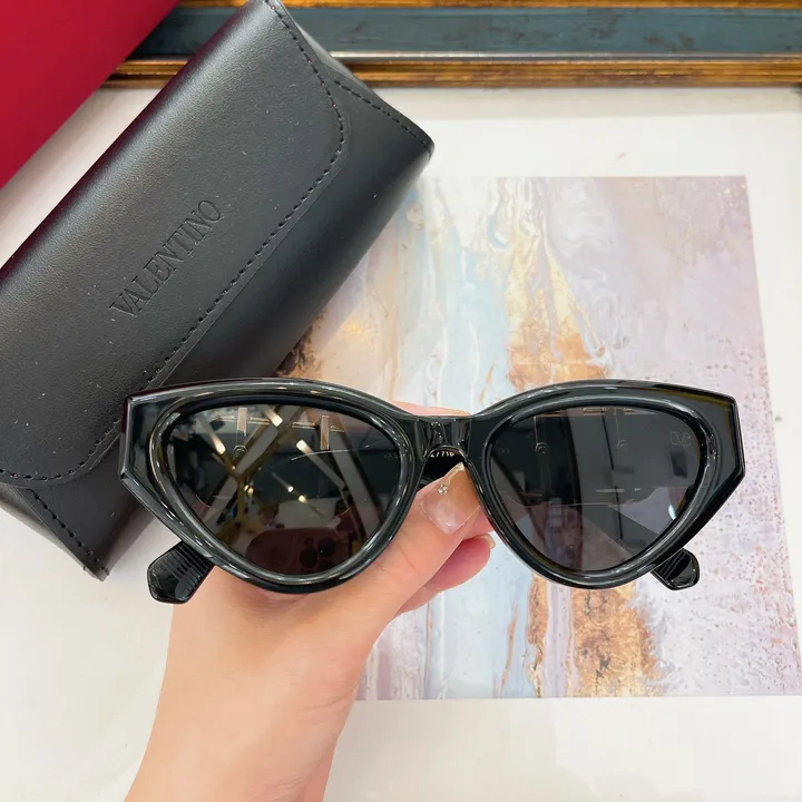 スーパーコピー ヴァレンティノ サングラス