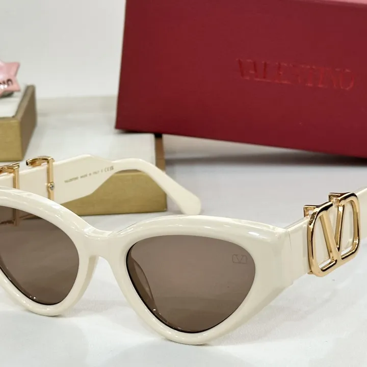 スーパーコピー ヴァレンティノ サングラス