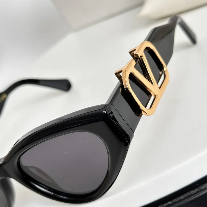 スーパーコピー ヴァレンティノ サングラス