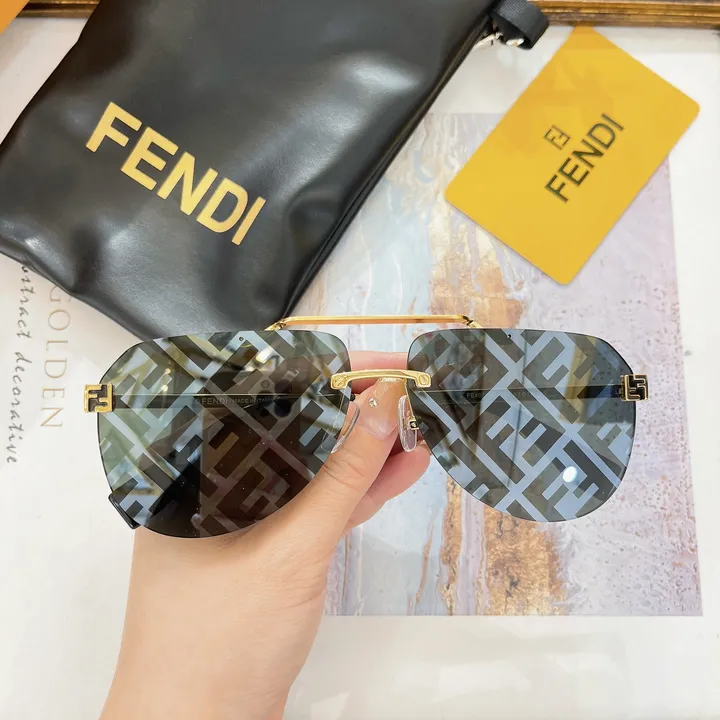 スーパーコピー フェンディ サングラス