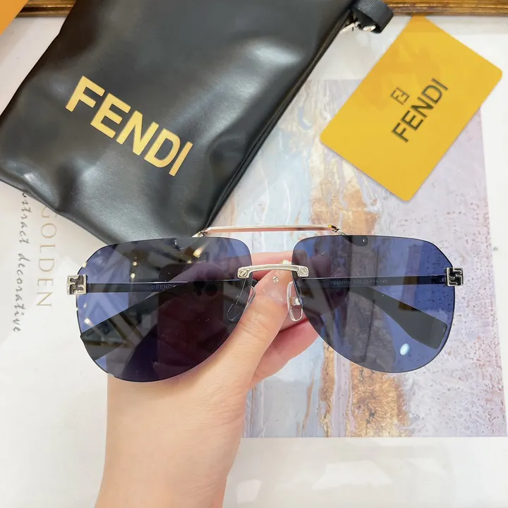 スーパーコピー フェンディ サングラス
