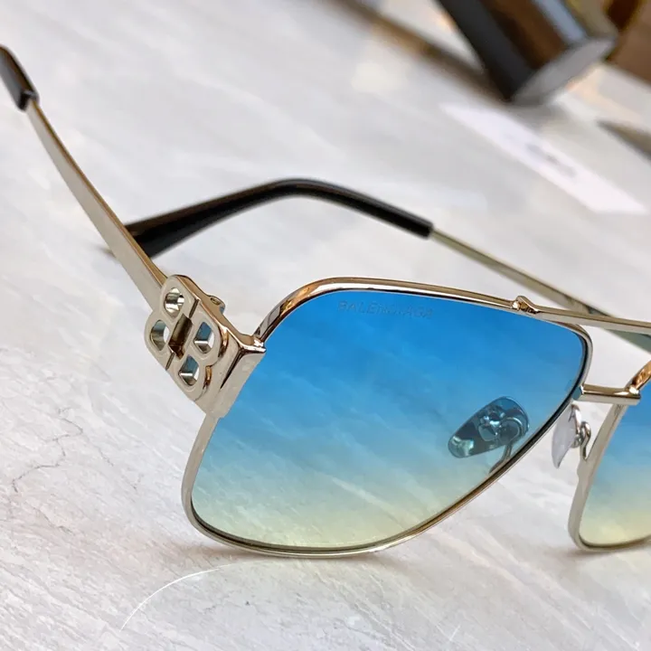 スーパーコピー バレンシアガ サングラス