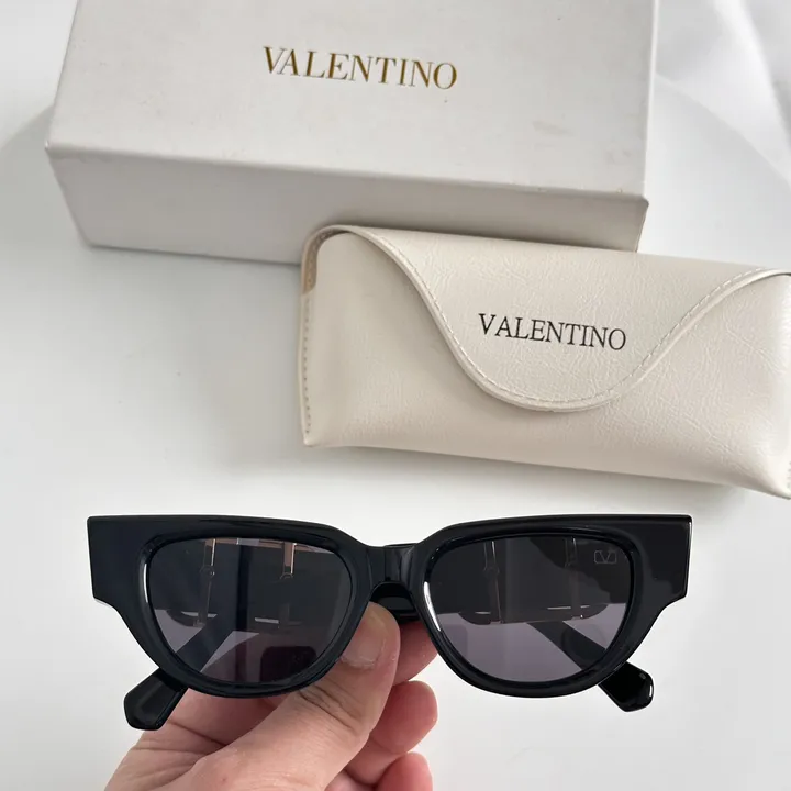 スーパーコピー ヴァレンティノ サングラス