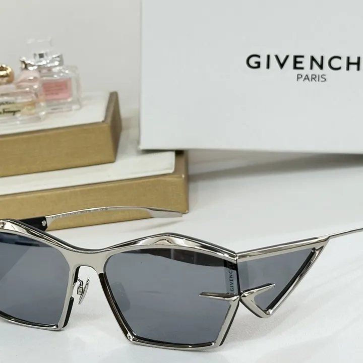 スーパーコピー バレンシアガ サングラス