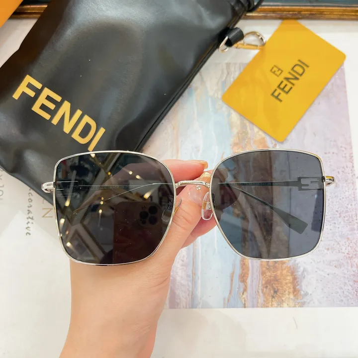 スーパーコピー フェンディ サングラス