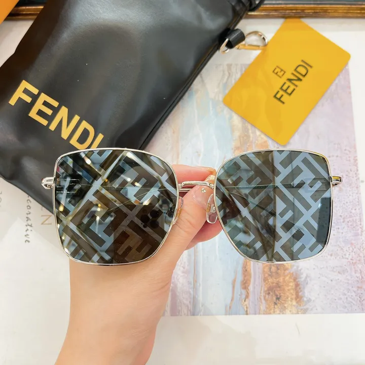 スーパーコピー フェンディ サングラス