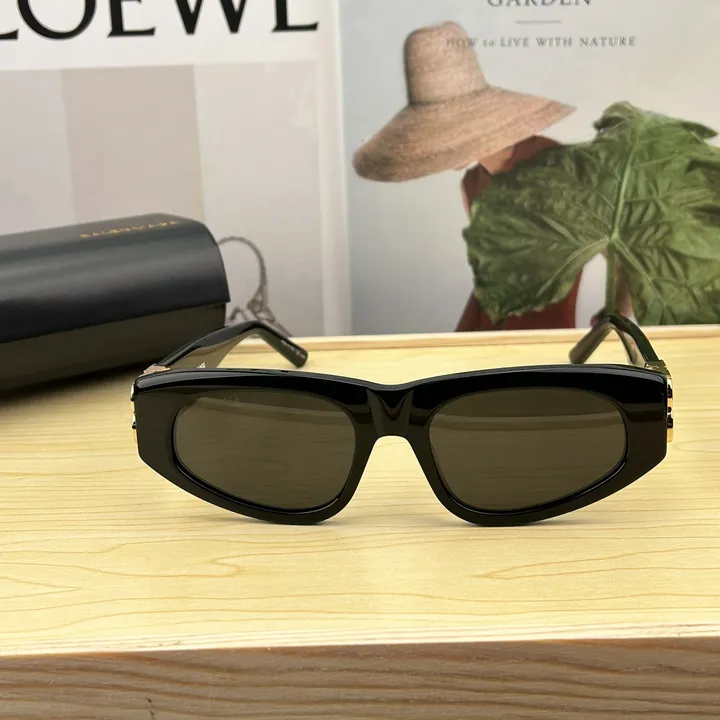 スーパーコピー バレンシアガ サングラス