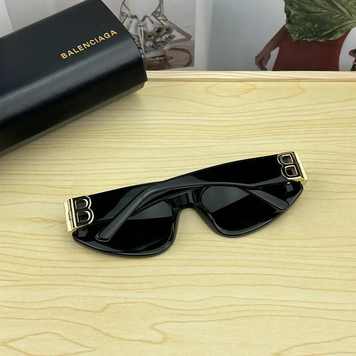 スーパーコピー バレンシアガ サングラス