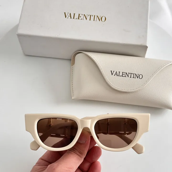スーパーコピー ヴァレンティノ サングラス