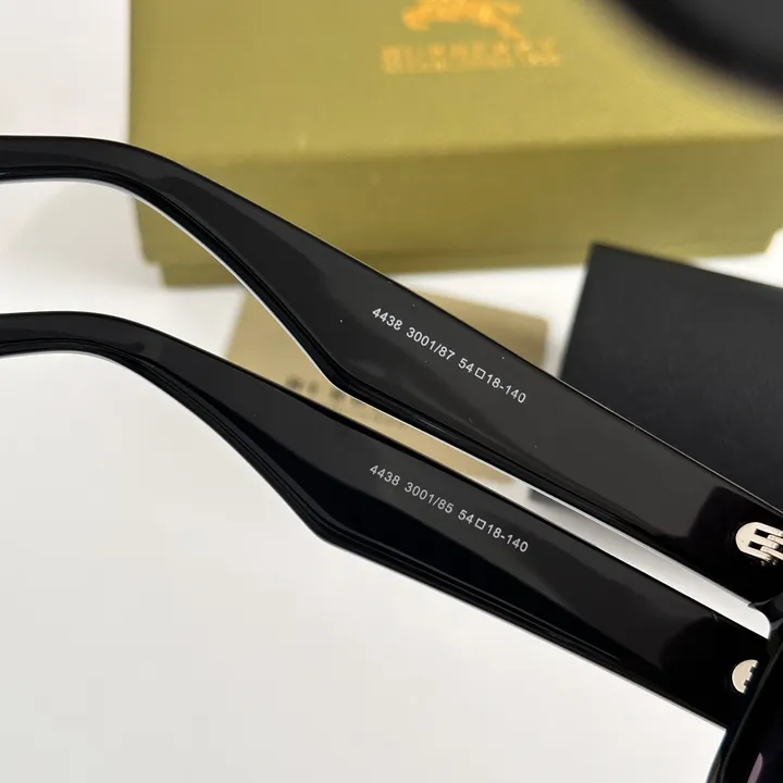 スーパーコピー バーバリー ス サングラス