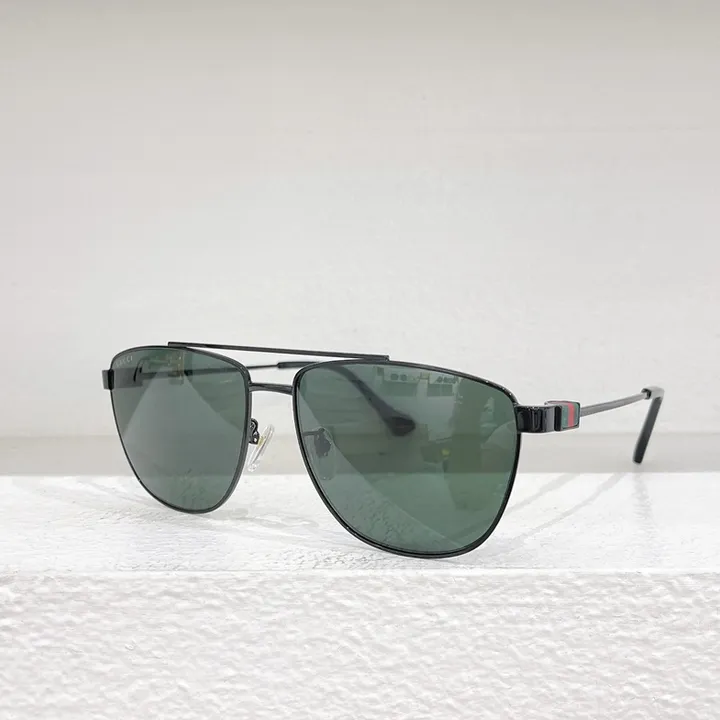 スーパーコピー ミュウミュウ サングラス